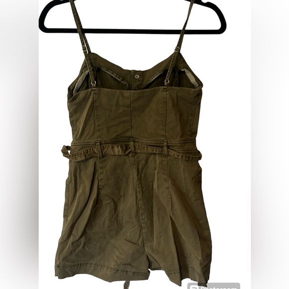 Garage Romper XS - Picture 2 of 4